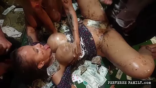 Royal Prolapse In 4k Jennifer Royal Prolapse In 4k Jennifer