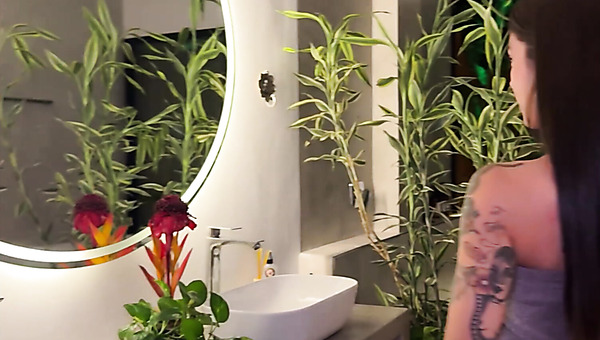 Latina Shower Masturbation — Solo Toy Play & 4K Close Ups Latina Shower Masturbation — Solo Toy Play & 4K Close Ups