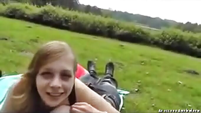 Babe Fucked By Ex Boyfriend In Woods