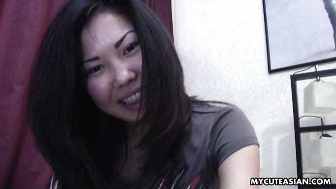 Asian Bitch Plays With Pussy Asian Bitch Plays With Pussy