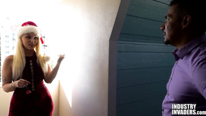 Nice Xmas PAWG Riding Big Black Cock Nice Xmas PAWG Riding Big Black Cock