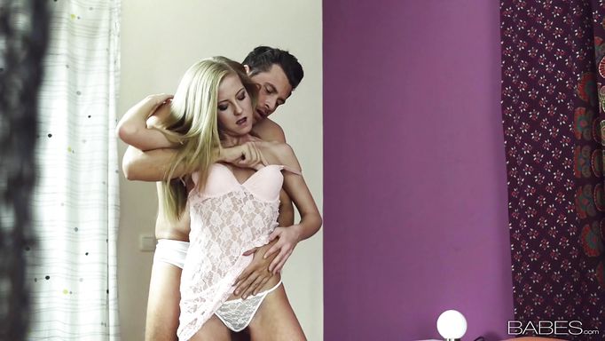 Horny Blonde Babe Needs Cock