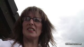 Anteprima Del Video: Matura Tedesca Gioca Con La Sua Figa Anteprima Del Video: Matura Tedesca Gioca Con La Sua Figa