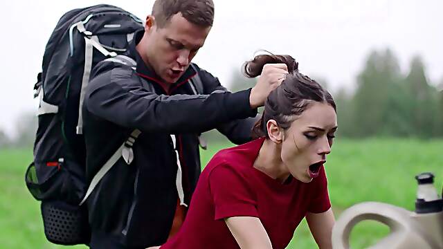 Babes Arwen Gold Gets Her Pussy Railed In The Car Babes Arwen Gold Gets Her Pussy Railed In The Car