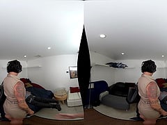 Brunette MILF Vesoli Shows Off Her Professional Riding Skills Brunette MILF Vesoli Shows Off Her Professional Riding Skills