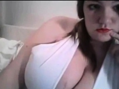 Busty BBW Shows Off On Webcam