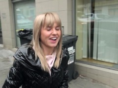 Real Public Pickedup Babe Gives Wankjob Real Public Pickedup Babe Gives Wankjob