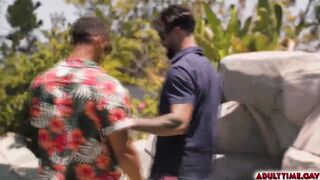 Wild Outdoor Threesome With The Lifeguard Wild Outdoor Threesome With The Lifeguard