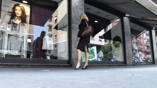 Sexy Busty MILF With Hairy Pussy Fucked And Cummed In Mouth By Huge Amateur Cock Sexy Busty MILF With Hairy Pussy Fucked And Cummed In Mouth By Huge Amateur Cock