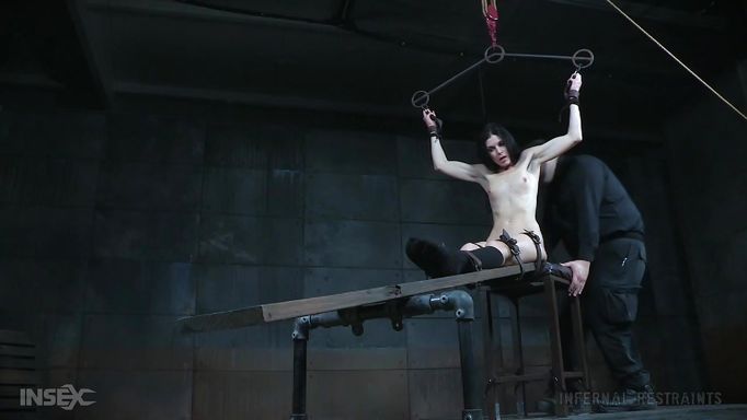 Milf India Summer Experiencing Tickle Torture For The First Time