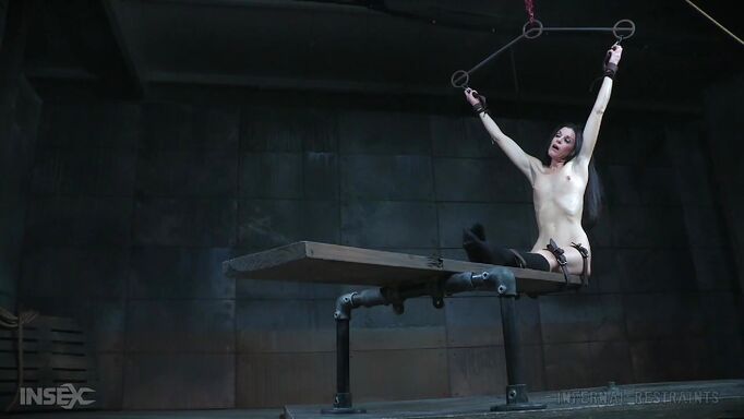 Milf India Summer Experiencing Tickle Torture For The First Time