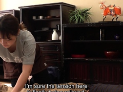 Matronly Curvy Japanese Outcall Masseuse Happy Handjob