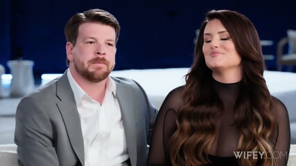 Hotwife Fulfills Her Blindfold Gangbang Fantasy Hotwife Fulfills Her Blindfold Gangbang Fantasy