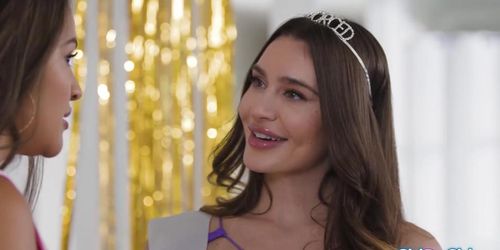 Pussy And Boobs Make This Easily The Best Divorce Party Ever Pussy And Boobs Make This Easily The Best Divorce Party Ever