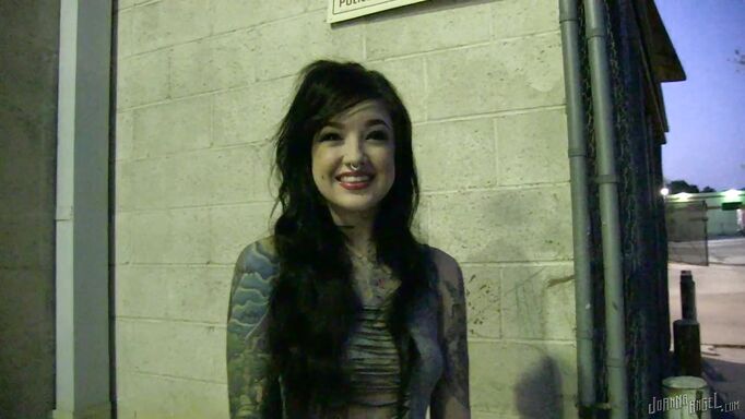 Punk Ass Tattooed Chick Ready To Get Down Punk Ass Tattooed Chick Ready To Get Down