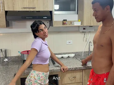 Saraymike’s Hermanastro Culona: The Ultimate Step Family Fantasy Will Make You Squirt In The Kitchen Saraymike’s Hermanastro Culona: The Ultimate Step Family Fantasy Will Make You Squirt In The Kitchen