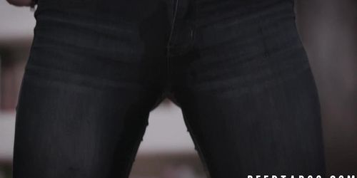 Stepdad Wont Allow His Girl Out Wearing That And Fucks Her Stepdad Wont Allow His Girl Out Wearing That And Fucks Her