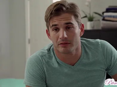 Step Sisters Special Delivery S5:E3