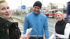 Swinger Party In The Car Swinger Party In The Car