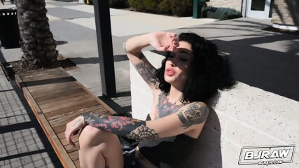 Arsons Smoking Facial