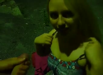 Outdoor Public Facial Outdoor Public Facial