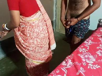 FireeCouple’s Patni Ke Office Jan & Pati Ne Nokrani Ko Jabardasti Hot Indian Couple Sex