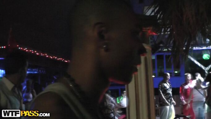 Chick Goes Wild In A Russian Club Chick Goes Wild In A Russian Club