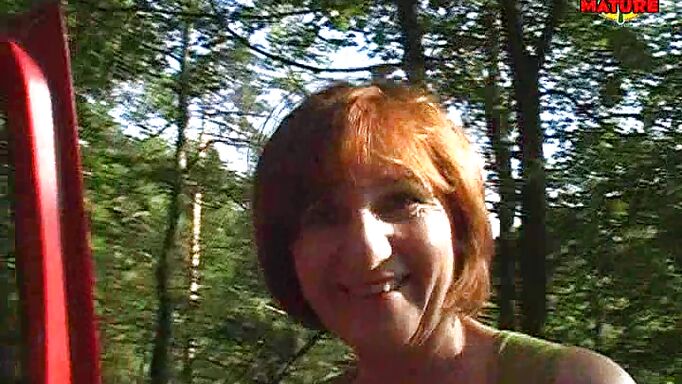 Mature Slut Giving Blowjob Outdoor Mature Slut Giving Blowjob Outdoor