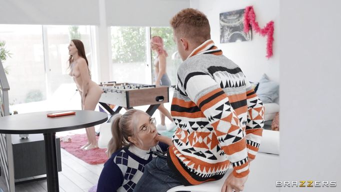 Horny Teen Fighting For A Big Cock Horny Teen Fighting For A Big Cock