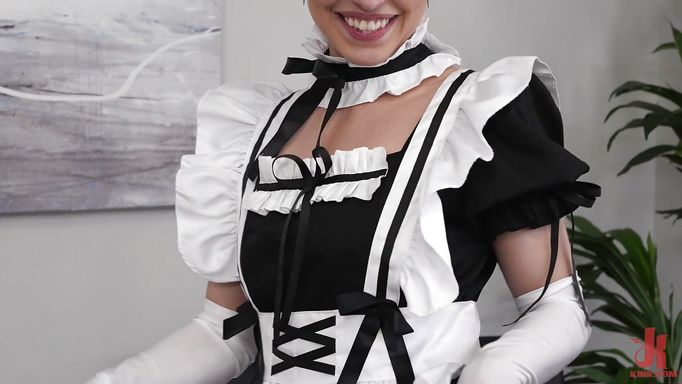 Horny Maid Wants Her Boss's Big Cock Horny Maid Wants Her Boss's Big Cock