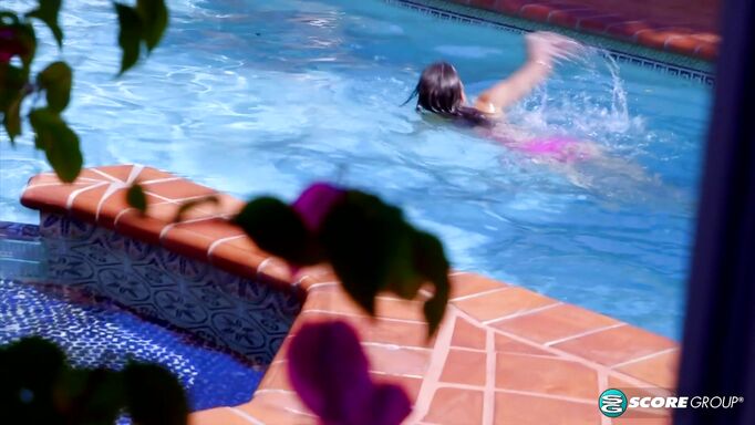 Playing With Herself In The Shower