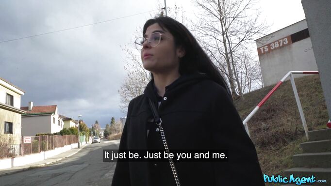 He Pays, She Gives It All He Pays, She Gives It All