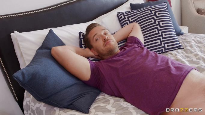 Busty Barbie Is Dying For Kyle's Hard Hammer Busty Barbie Is Dying For Kyle's Hard Hammer