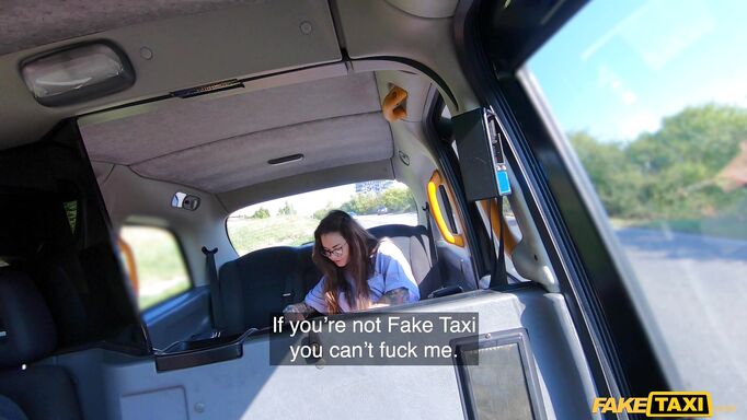 Mari Galore Gets Fucked In A Taxi Mari Galore Gets Fucked In A Taxi