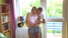 Blonde Teen Babe In Love Blonde Teen Babe In Love