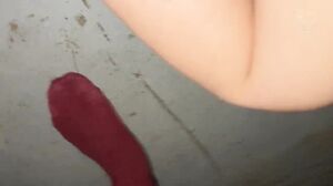 HMN 779 BITCH MELTDOWN Early Morning: Girls Sleeping On The Streets The Host’s Return From Kabukicho, Shinku