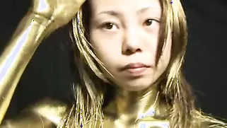 Beautiful Naked Japanese Paints Herself With Golden Color Beautiful Naked Japanese Paints Herself With Golden Color