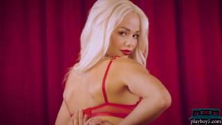 Amazing Blonde Pornstar Elsa Jean Posing Naked In A Bed Of Roses Amazing Blonde Pornstar Elsa Jean Posing Naked In A Bed Of Roses