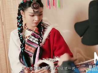 【国产】麻豆传媒作品 MAD 027 芳草丽人 免费观看 【国产】麻豆传媒作品 MAD 027 芳草丽人 免费观看