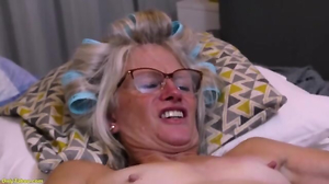 Squirting 68 Years Anger Skinny Mature Gets Fist Boinked