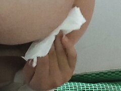 Chinese College Gril Poop In Toilet Video 12