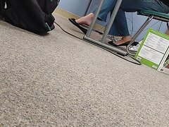 Candid French Teacher Feet Candid French Teacher Feet