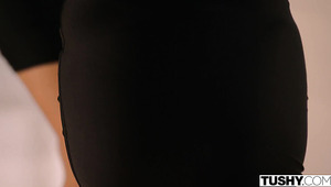 Sexy Asian Vicki Chase Takes ATM In Steamy Anal Session