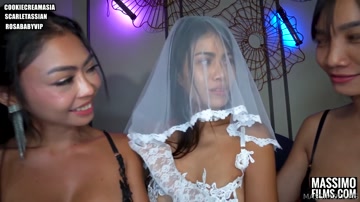 Foursome With Bride And Bridesmaids Foursome With Bride And Bridesmaids