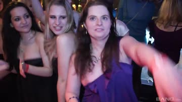 Party Hardcore Gone Crazy 1