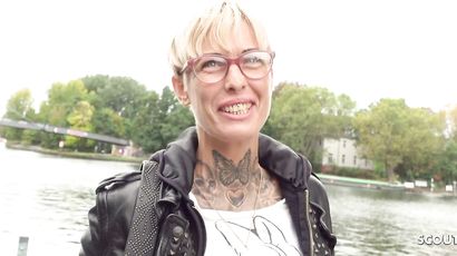 GERMAN SCOUT THIN PAINTED MUVA VICKY I PICKUP ROUGH FUCK IN BERLIN I RIMJOB AND DEEP THROAT German