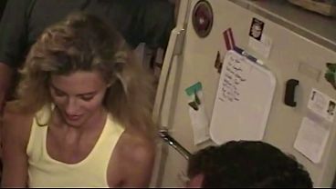 Wife Swapping Amateurs Huge Cumshots On The Face