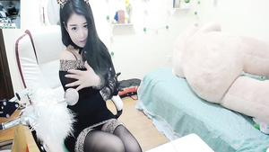 Asian Babe Webcam Dance Asian Babe Webcam Dance