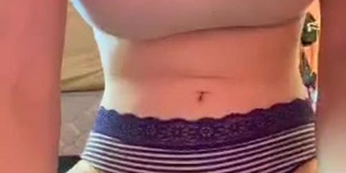 Teen Doing A Hot Show On Private Periscope Teen Doing A Hot Show On Private Periscope