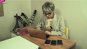 Cute Russian MILF Got Her Every Holes Fucked In The Office